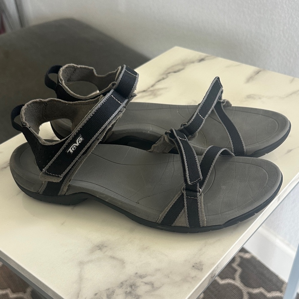 Teva Women’s Verra Black and Gray Sandals